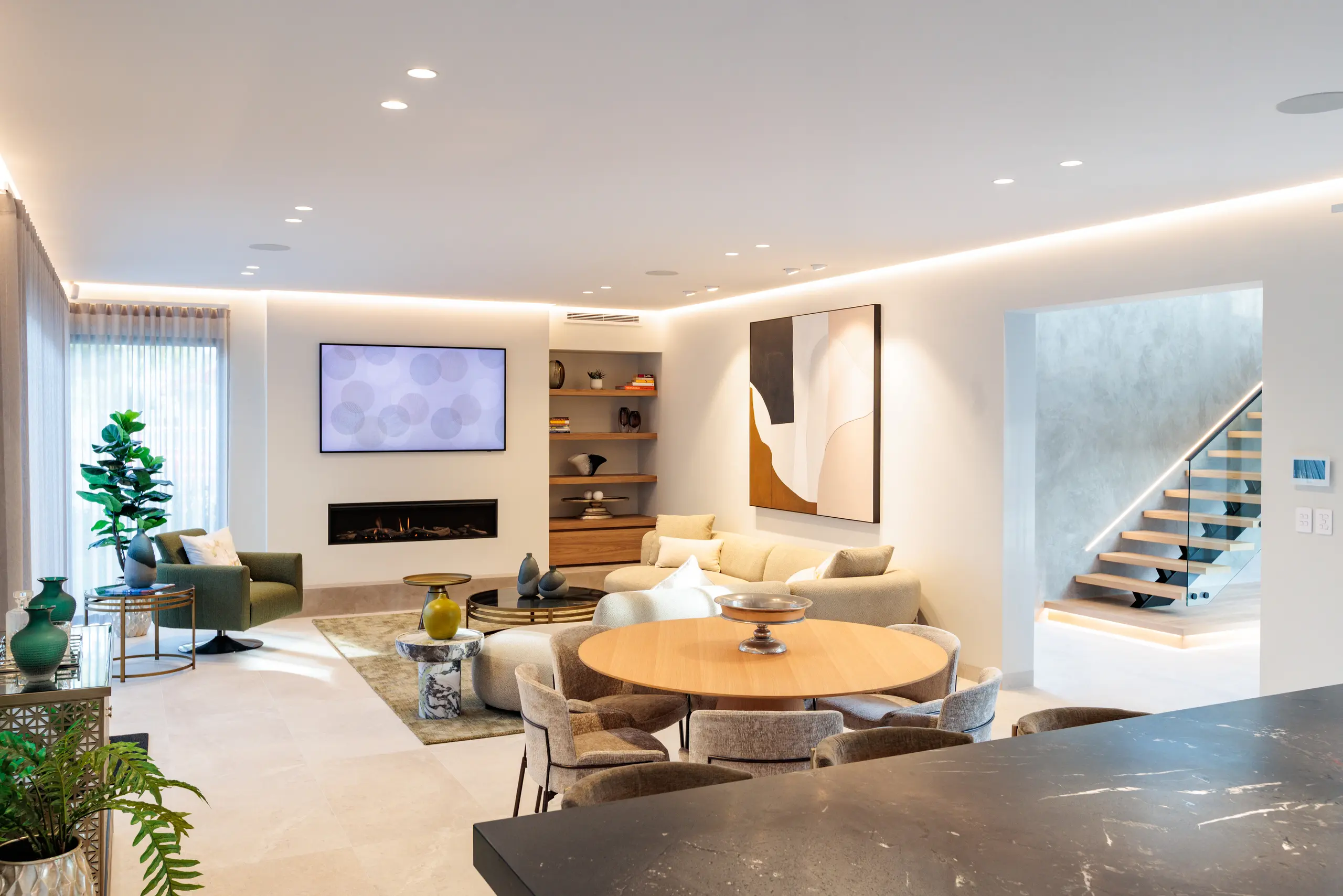 Latitude internal living area